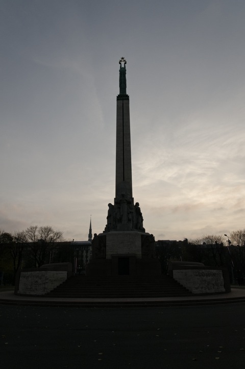 Bild: Das Freiheitsdenkmal in Riga.