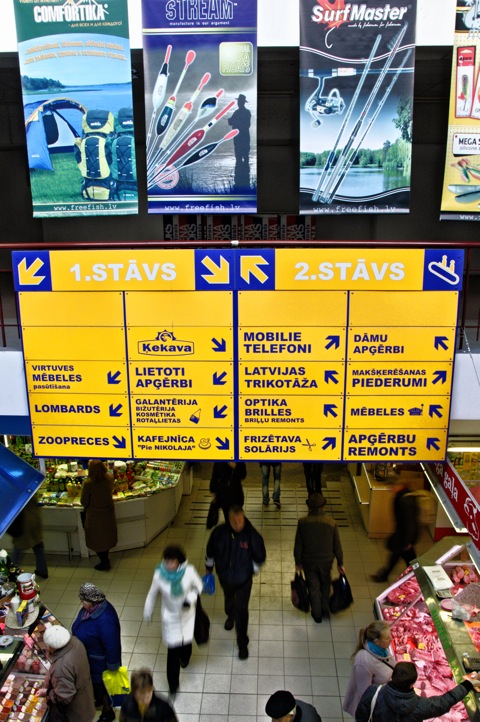 Bild: Unterwegs an und in den Markthallen von Riga.