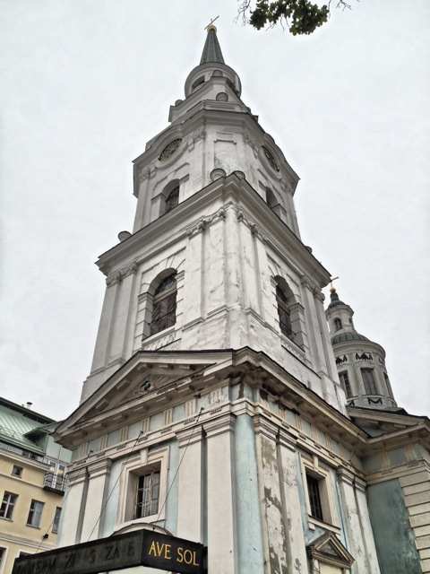 Bild: Ungenutzte Kirche in der nördlichen Altstadt von Riga. OLYMPUS µTough-6020.
