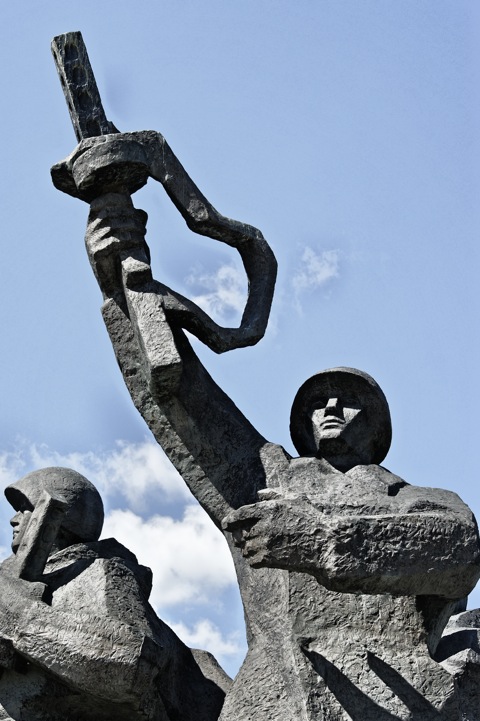 Bild: Impressionen vom Siegesdenkmal in Rīga.