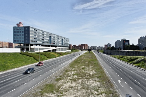 Bild: Unterwegs im Stadtteil Lasnamäe in Tallinn mit NIKON D700 und AF-S NIKKOR 28-300 mm 1:3,5-5,6G ED VR.