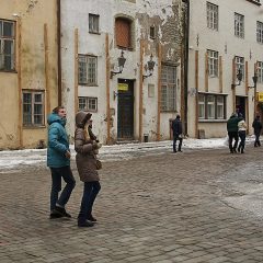 Bild: Sightseeing in der Pikk in Tallinn.