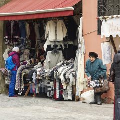 Bild: Strickwarenmarkt an der Stadtmauer in der Müürivahe in der Unterstadt von Tallinn.