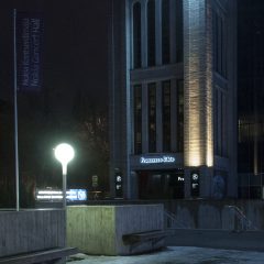 Bild: Am frühen Morgen am SOLARIS CENTER in Tallinn.