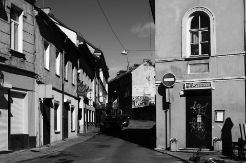 Bild: In der Plačioji gatvė in der Neustadt von Vilnius. NIKON D700 mit CARL ZEISS Distagon T* 1.4/35 ZF.2.