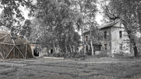 Bild: Bau aus der zeit der sowjetischen Okkupation Lettlands durch die Sowjetunion in der Festung Daugavgrīva oder Dünamünder Schanze in Rīga.