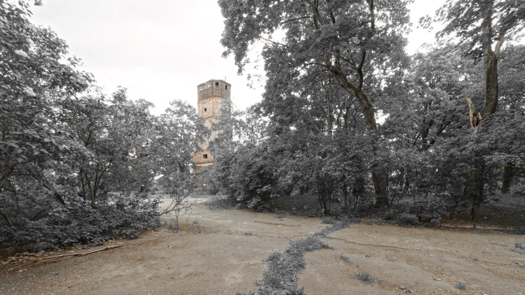 Bild: Die Ruinen des Turmes der Garnisionskirche in der Festung Daugavgrīva oder Dünamünder Schanze in Rīga.