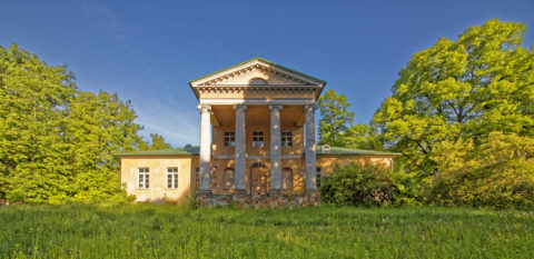 Bild: Rīga - Das Gutshaus Bišumuiža oder der Bienenhof. Klicken Sie auf das Bild, um es zu vergrößern.