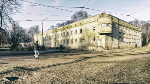 Image: The neighborhood of Sarkandaugava in the Nortern district of Rīga. Medical Ambulance in the Sarkandaugavas iela. Click on the image to enlarge it.