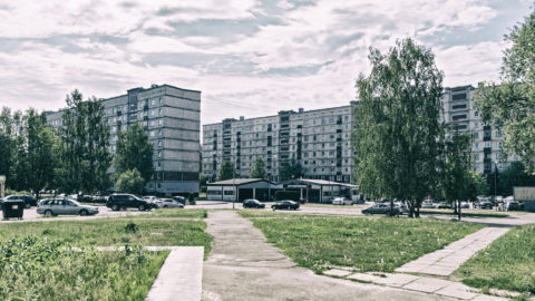 Image: The neighborhood of Zolitūde in Rīga. Multi-storey apartment buildings. Click on the image to enlarge it.